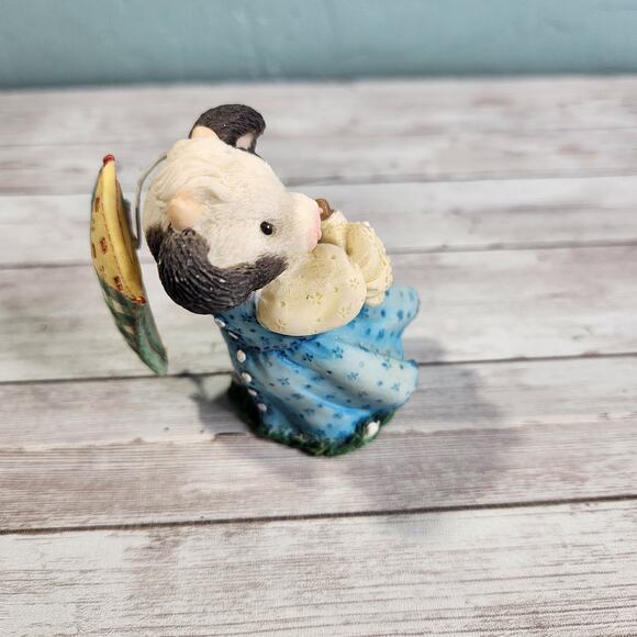 Enesco Mary's Moo Moos Spring Is In The Air Figurine NEW - Picture 4 of 8